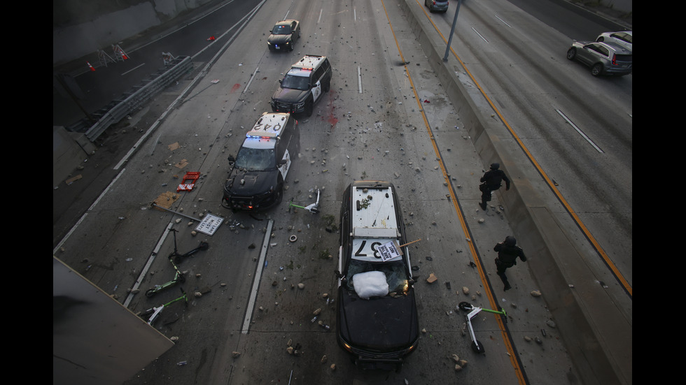 Сблъсъци между Гвардията и протестиращи в Лос Анджелис