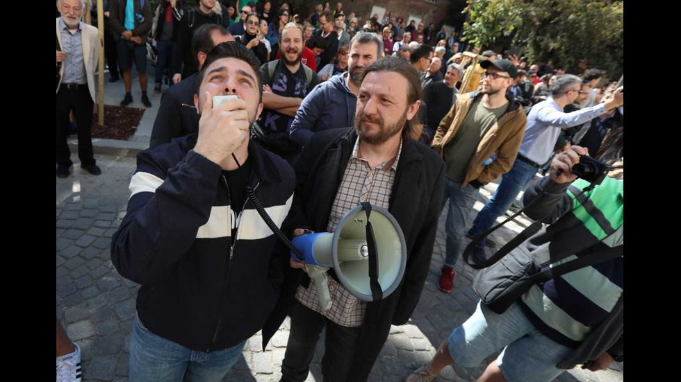 Напрежение на протеста заради ремонтите в София