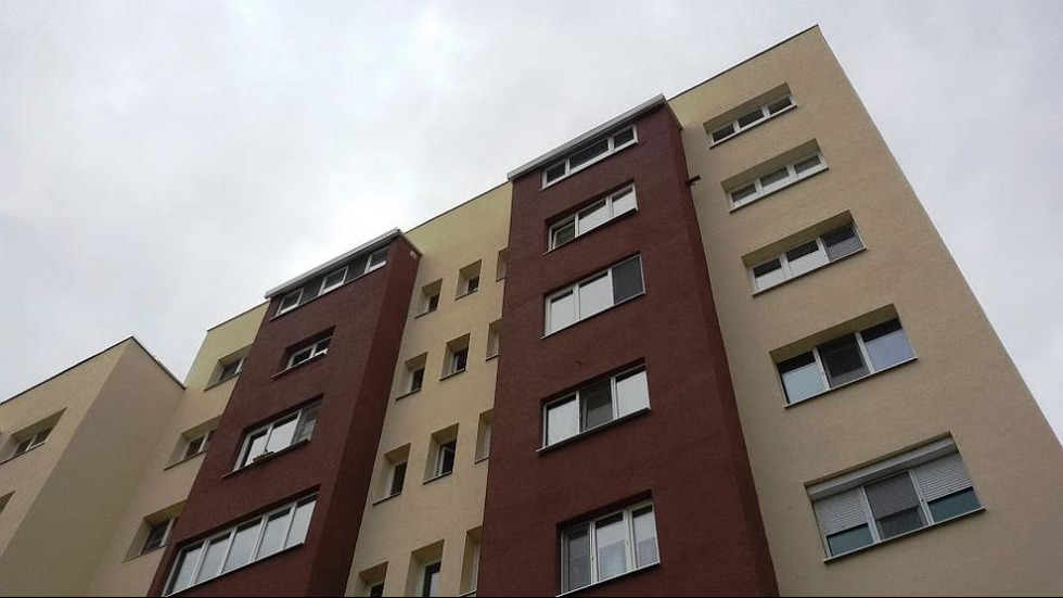 Апартамент остана без саниране заради страх от стиропор