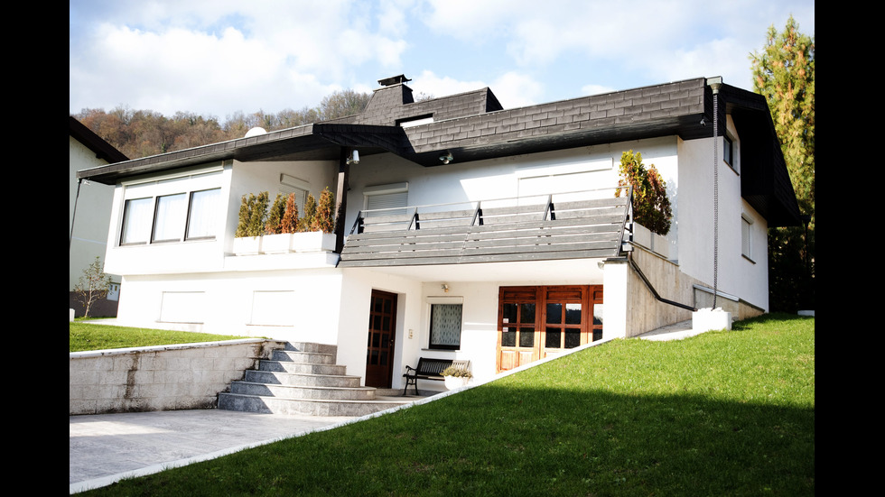 Радост в родния град на Мелания Тръмп