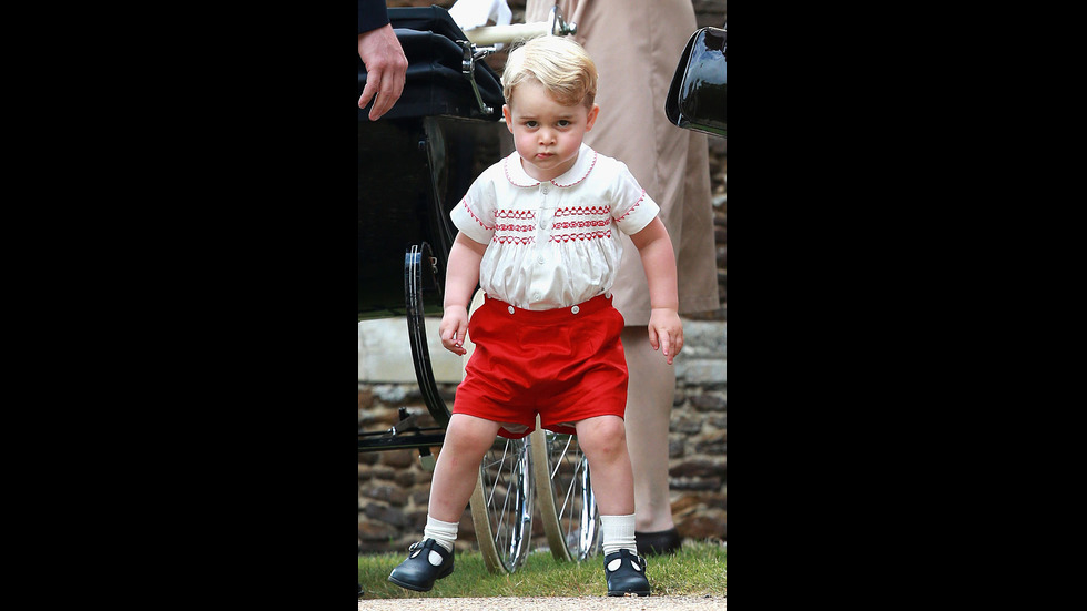Принц Джордж и неговата "запазена марка" - късите панталонки