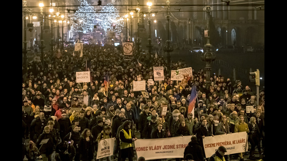 Пореден масов протест срещу Андрей Бабиш в Чехия