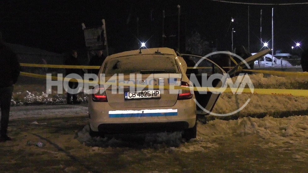 Патрулна кола катастрофира във Враца