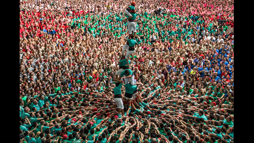 Кули от хора в Испания