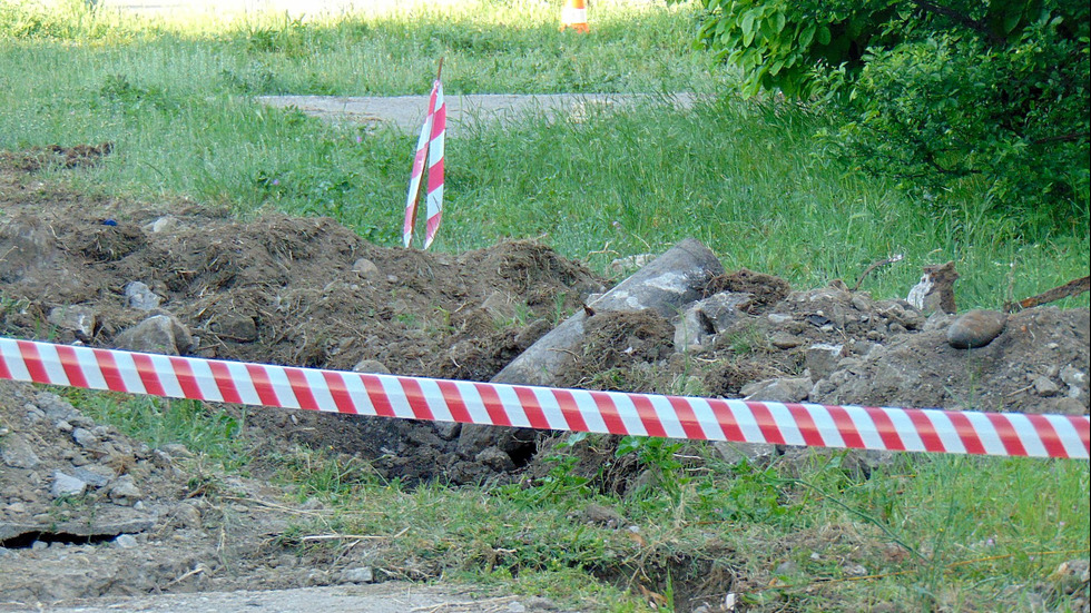 Откриваха стар боеприпас при изкопни работи в "Тракия" в Пловдив