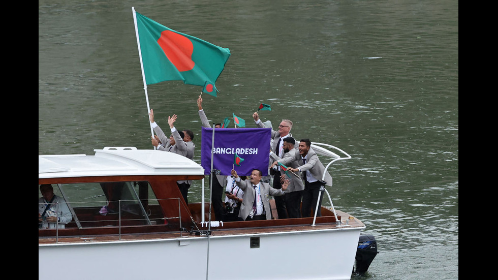 Грандиозно откриване на Летните олимпийски игри в Париж (СНИМКИ)