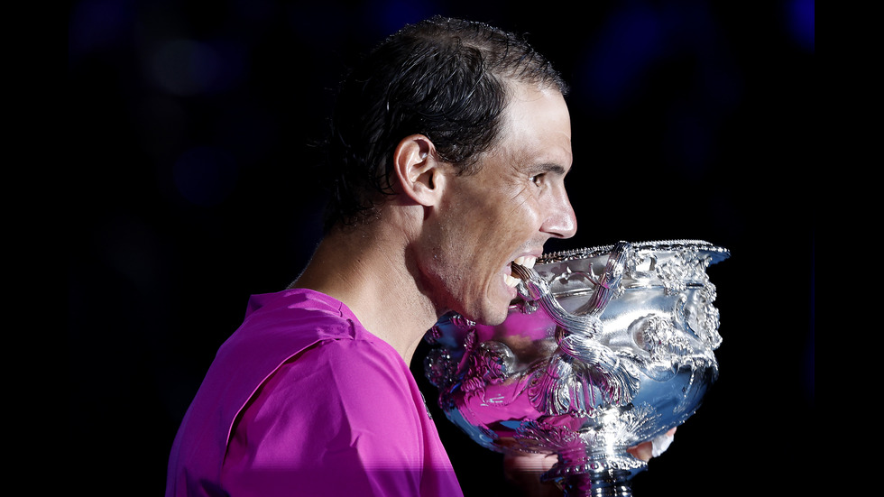 ИСТОРИЧЕСКА ПОБЕДА: Рафаел Надал спечели Australian Open