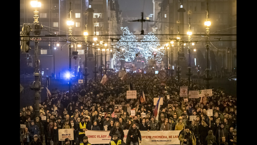 Пореден масов протест срещу Андрей Бабиш в Чехия