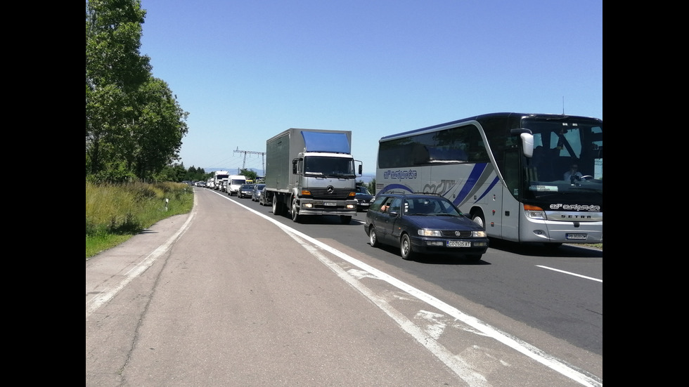 Отново се образува тапа на „Тракия” в посока Пловдив