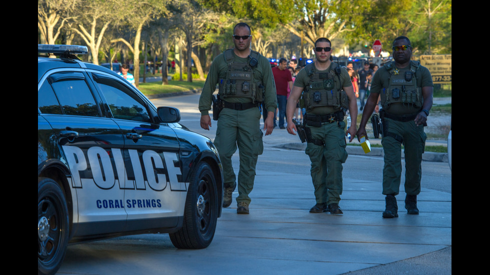 От местопрестъплението: Стрелбата във Флорида