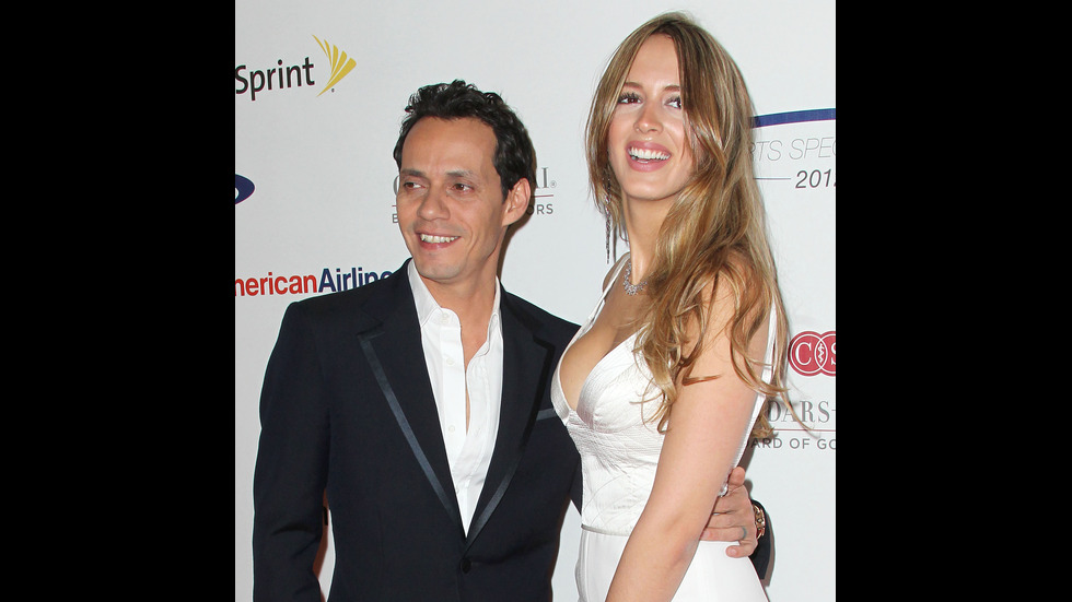 Звездата на латино музиката Марк Антъни на 55