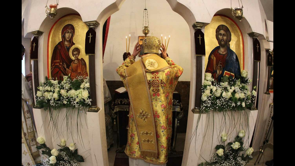 Архиерейска св. Литургия за Антоновден в Кремиковския манастир