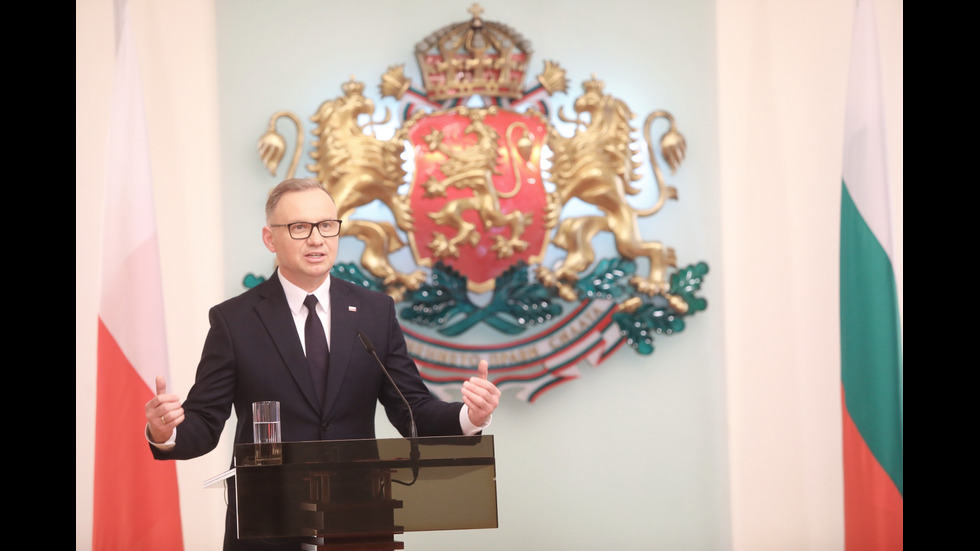 Президентът на Полша пристигна у нас
