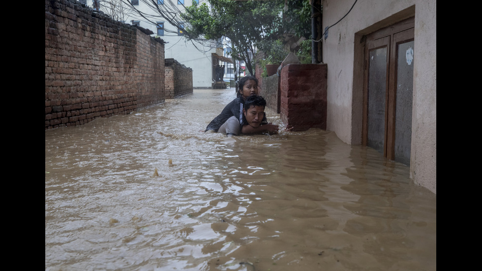 Катастрофално наводнение в Непал