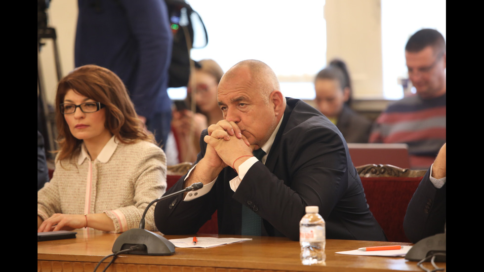 Първата лидерска среща между ГЕРБ-СДС и ПП-ДБ