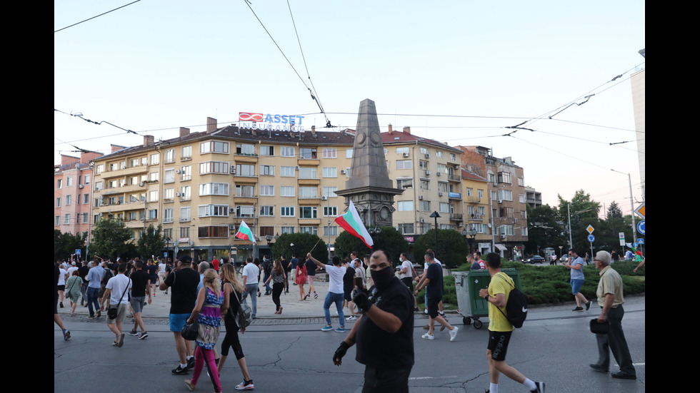 Три протеста в "Триъгълника на властта"