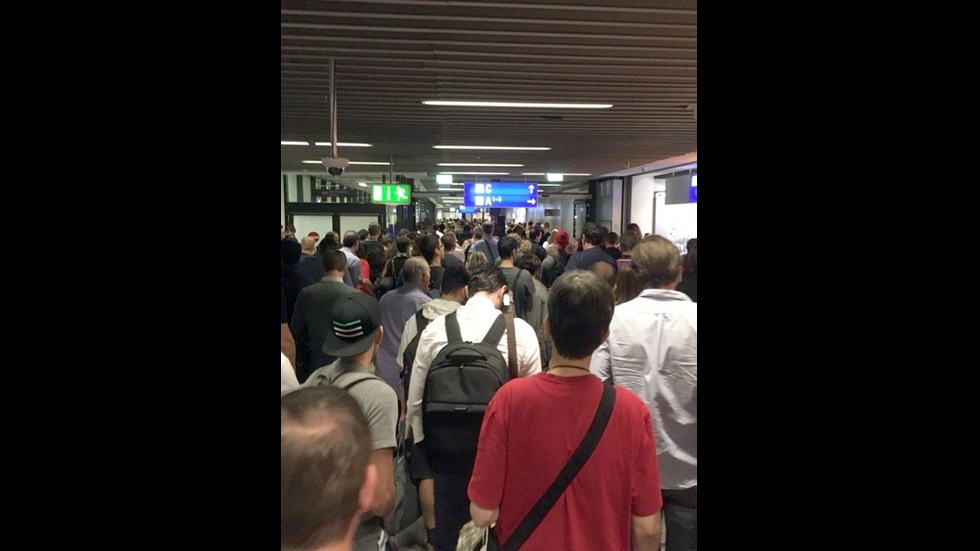 Евакуираха летището във Франкфурт