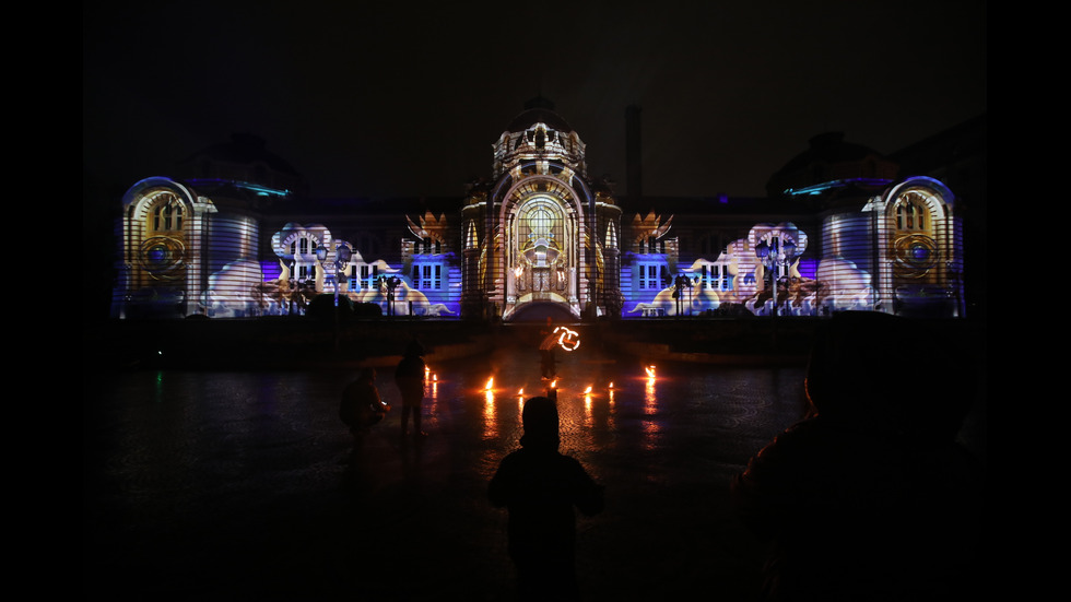 Започна фестивалът на светлината "Лунар"