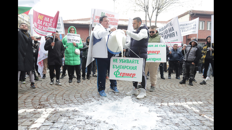 Фермери и животновъди отново излизат на протест