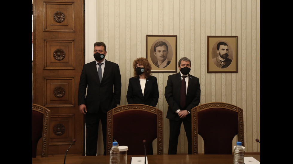 Започнаха консултациите при президента за нов кабинет