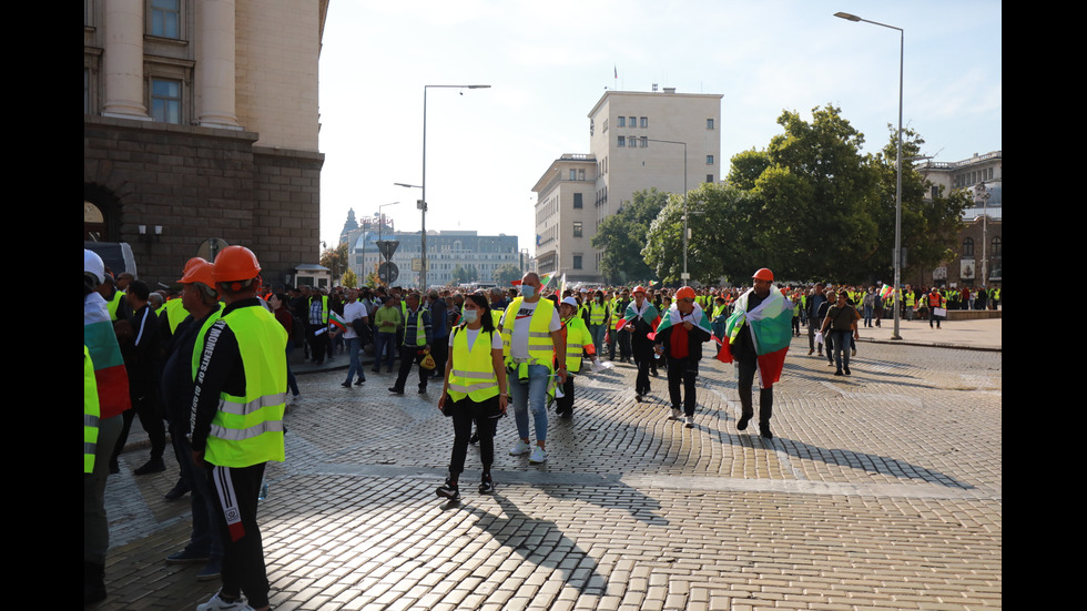 Браншовата камара „Пътища” излиза на протест