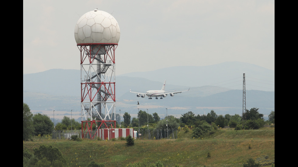 Руски правителствен самолет кацна на летище София