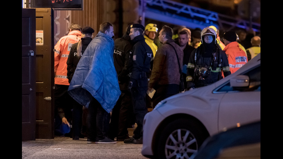 Убити и ранени след пожар в Прага