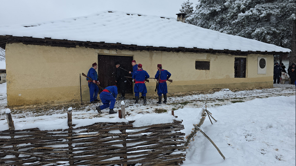 България отбеляза годишнината от обесването на Левски
