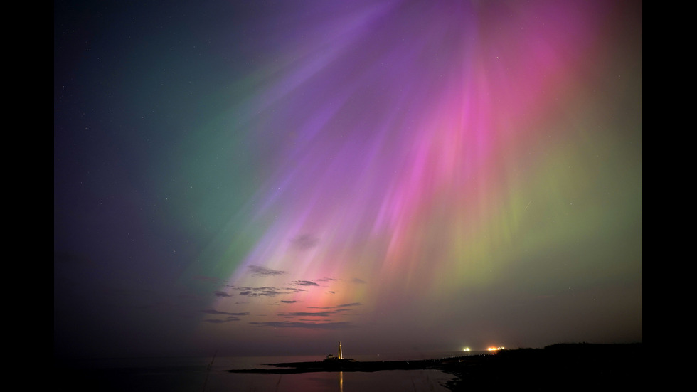 Aurora borealis - художникът на природата