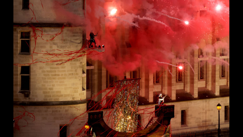 Грандиозно откриване на Летните олимпийски игри в Париж (СНИМКИ)