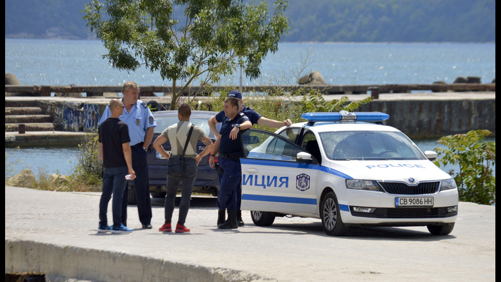 Намериха убит мъж в морето край Варна