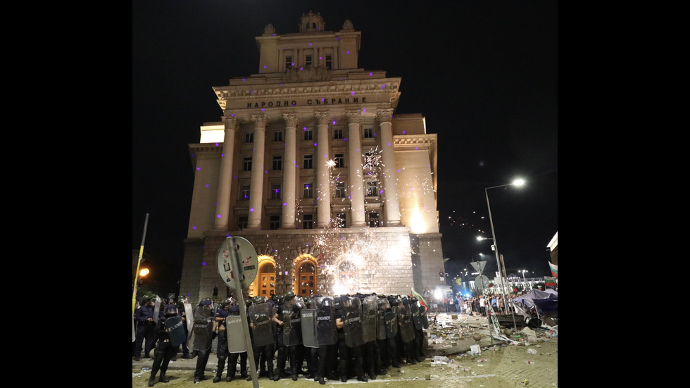 Нова вечер на протести в София