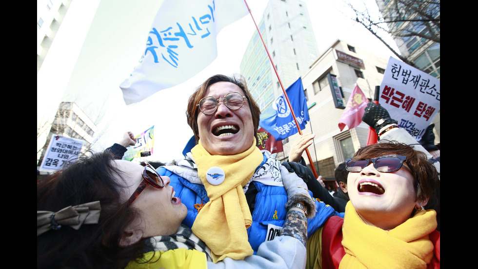 Размирици избухнаха в Южна Корея