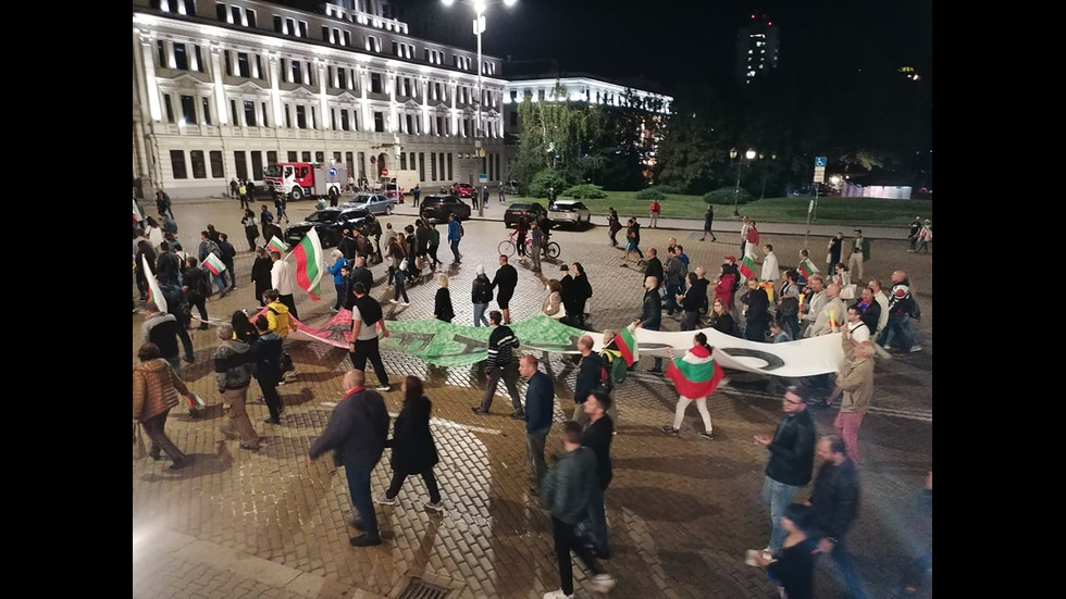 87 вечер на антиправителствени протести