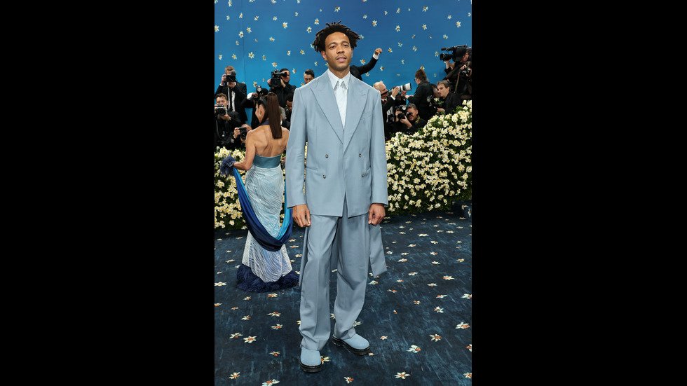 Черен денди: Стил и блясък на Met Gala 2025