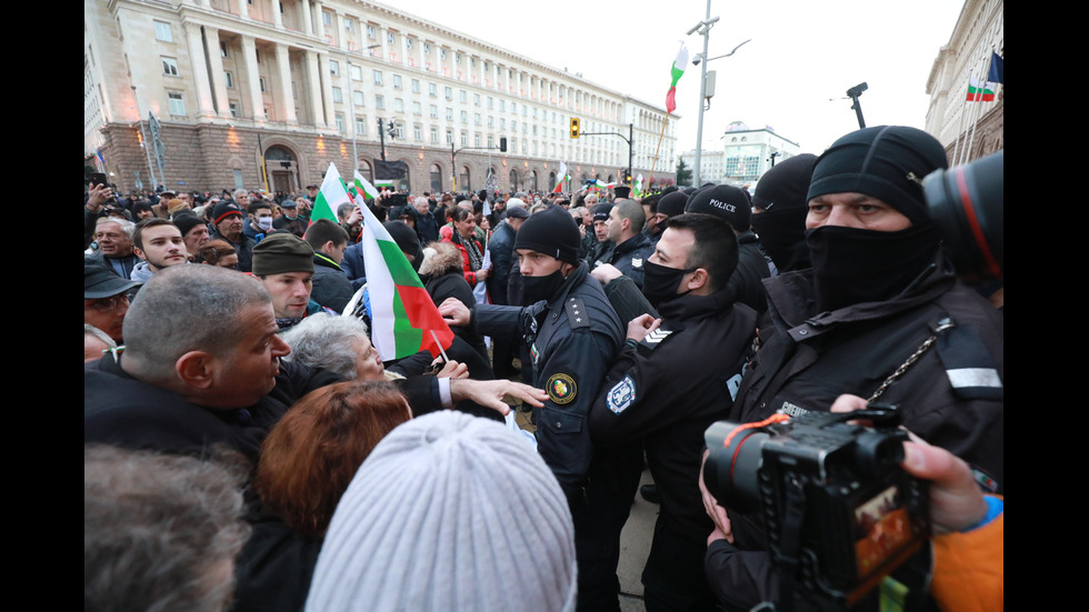 200 дни от началото на протестите в София