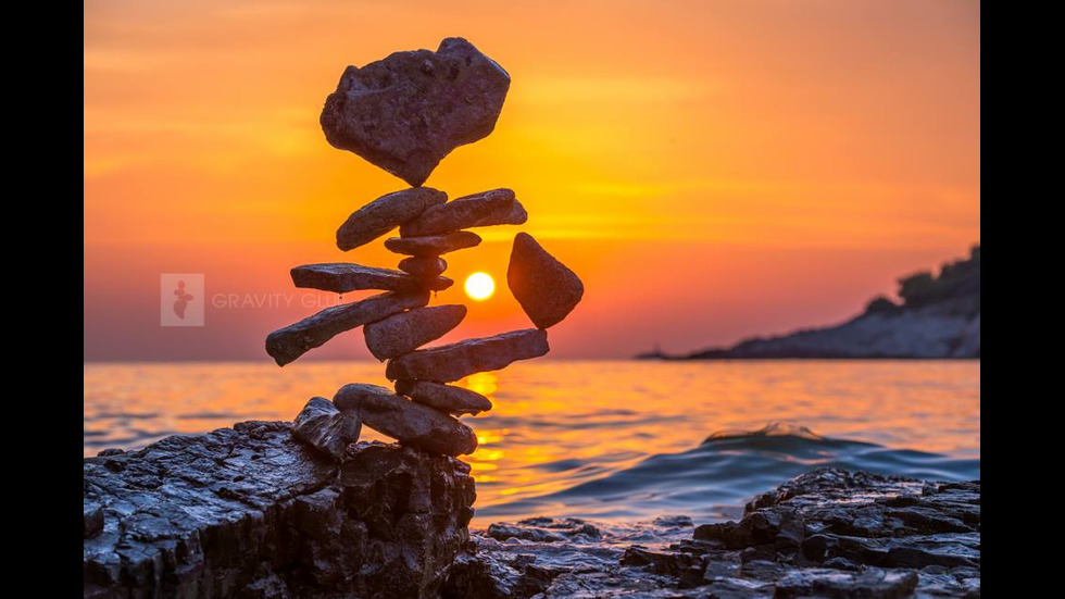 Камъните, които преодоляват гравитацията