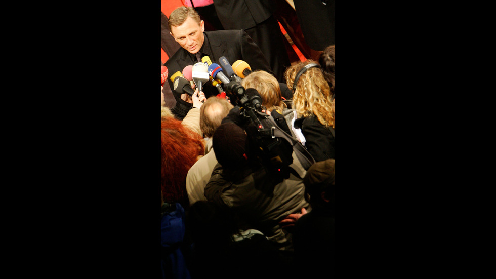 Даниел Крейг - секси агентът 007 на 52