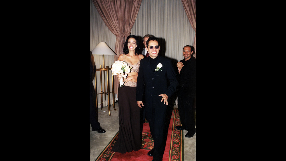 Звездата на латино музиката Марк Антъни на 55