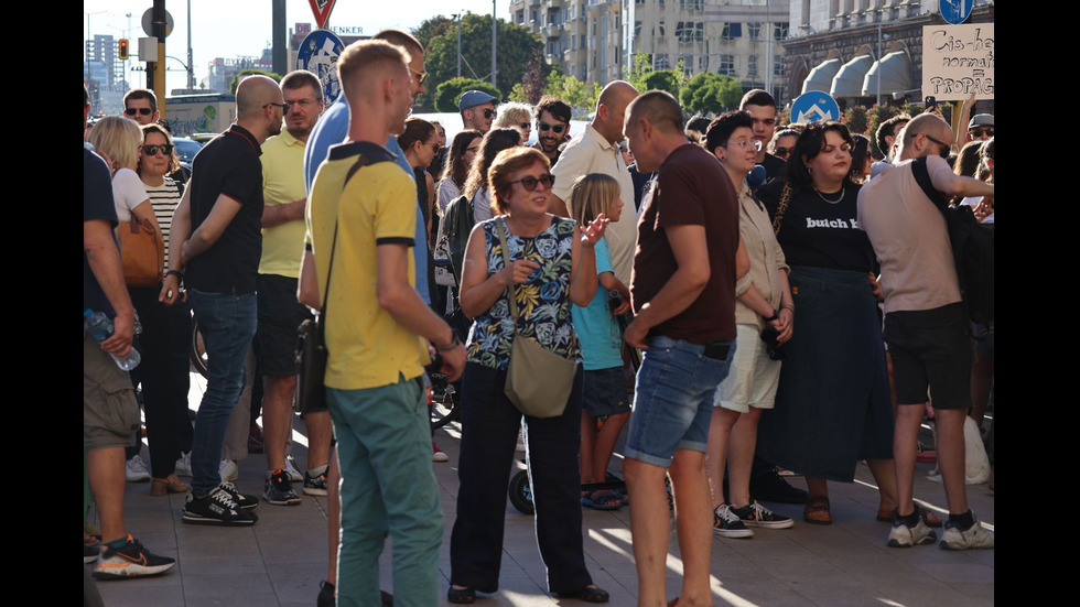 Депутатите забраниха пропагандата на нетрадиционната сексуална ориентация в училище