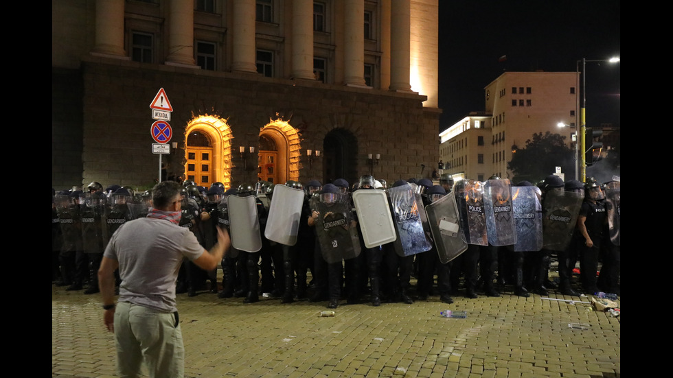 Нова вечер на протести в София