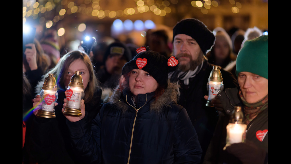 Хиляди на протест срещу насилието в Полша