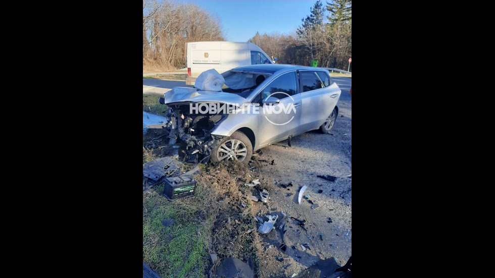 Шофьор е пострадал в катастрофа на пътя Плевен - Бяла