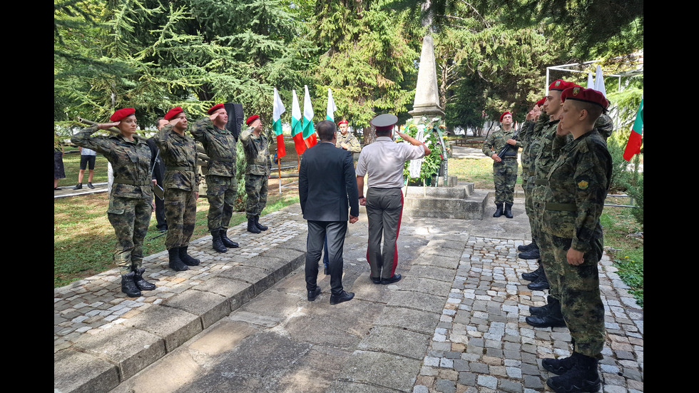 България празнува Съединението