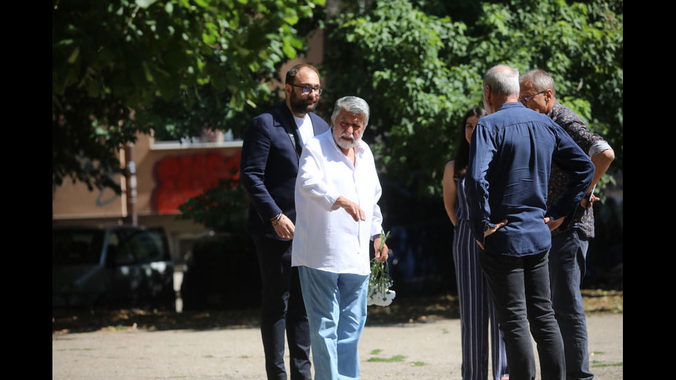 Последно сбогом с Енчо Пиронков