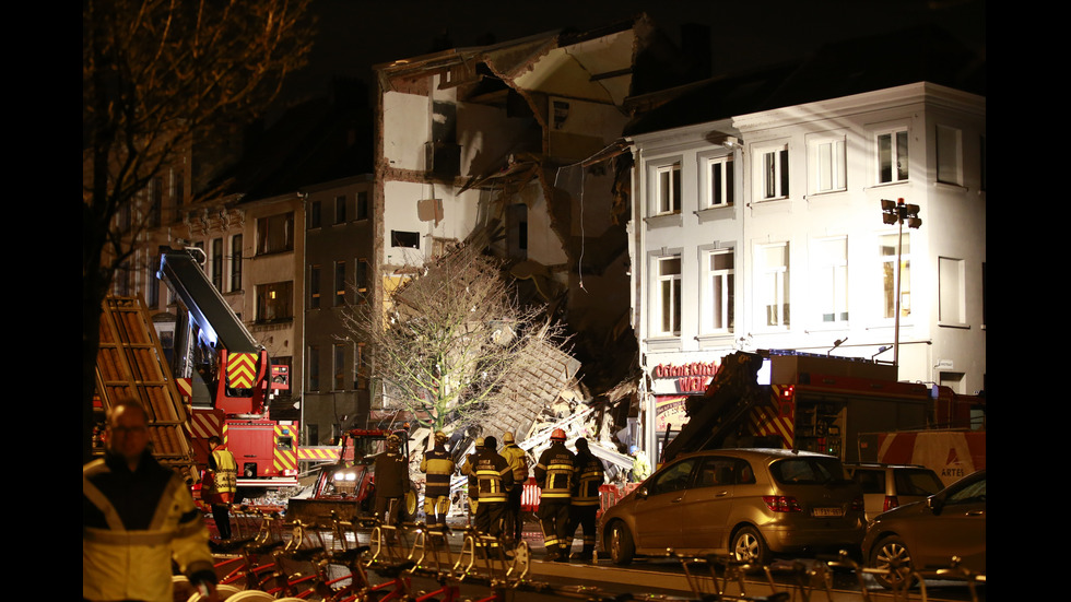 Взрив разруши сграда в Белгия