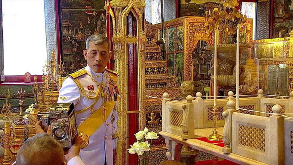 Новият крал на Тайланд официално беше коронасян