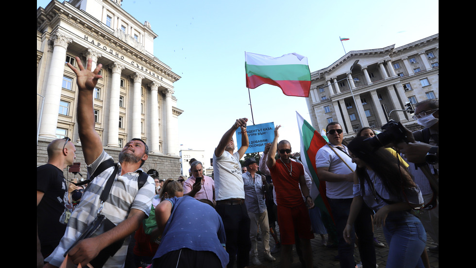 Пореден ден на антиправителствен протест