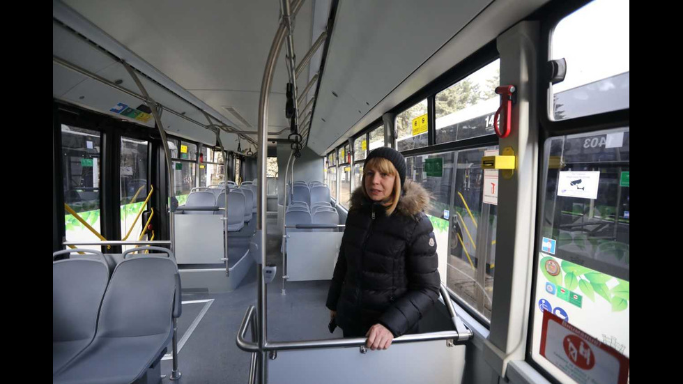 Представиха новите 30 автобуса на природен газ на Столичния автотранспорт