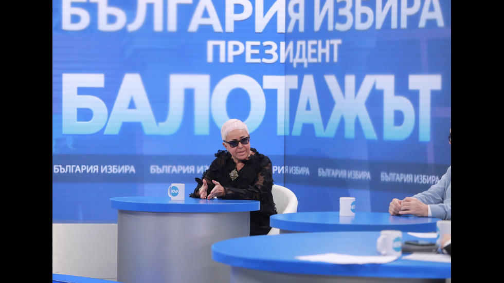 ЗАД КАДЪР: Изборното студио на NOVA в деня на балотажа